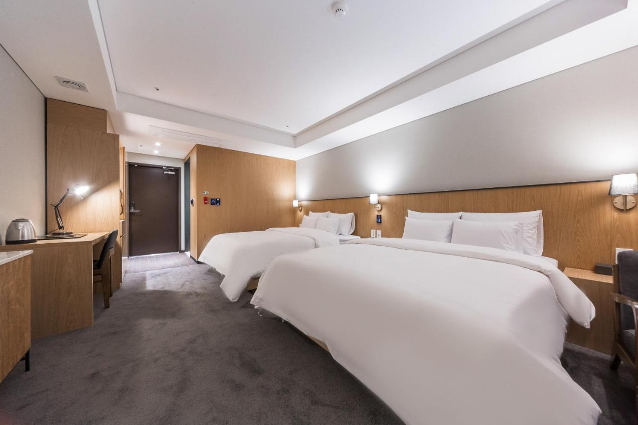 Gwangju Hound Hotel Кванджу Экстерьер фото
