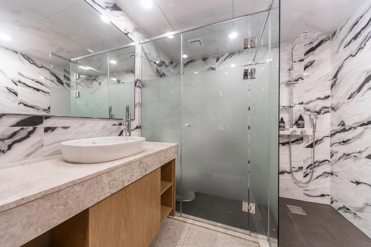 Gwangju Hound Hotel Кванджу Экстерьер фото