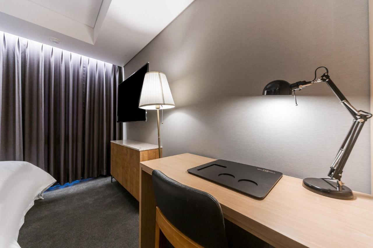 Gwangju Hound Hotel Кванджу Экстерьер фото