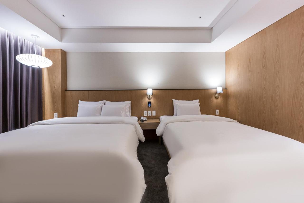 Gwangju Hound Hotel Кванджу Экстерьер фото