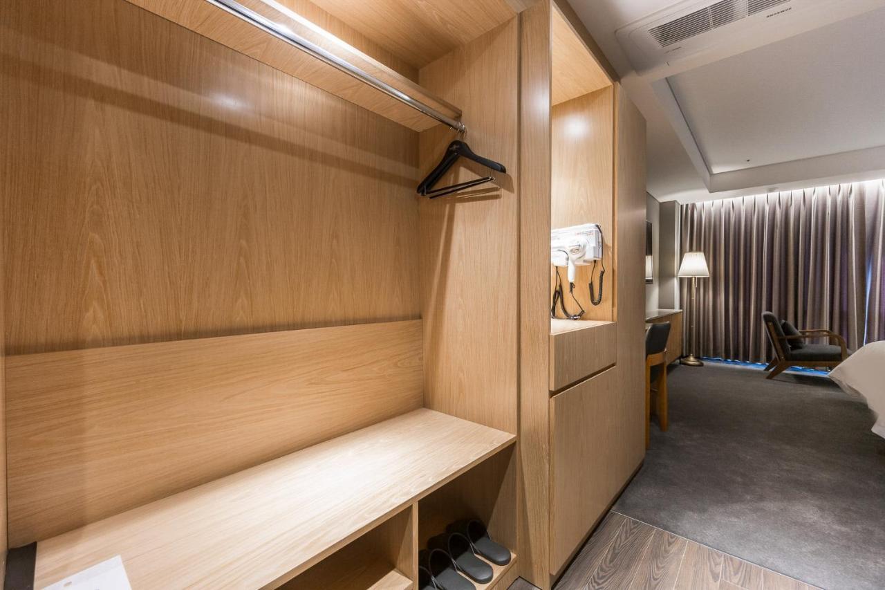 Gwangju Hound Hotel Кванджу Экстерьер фото
