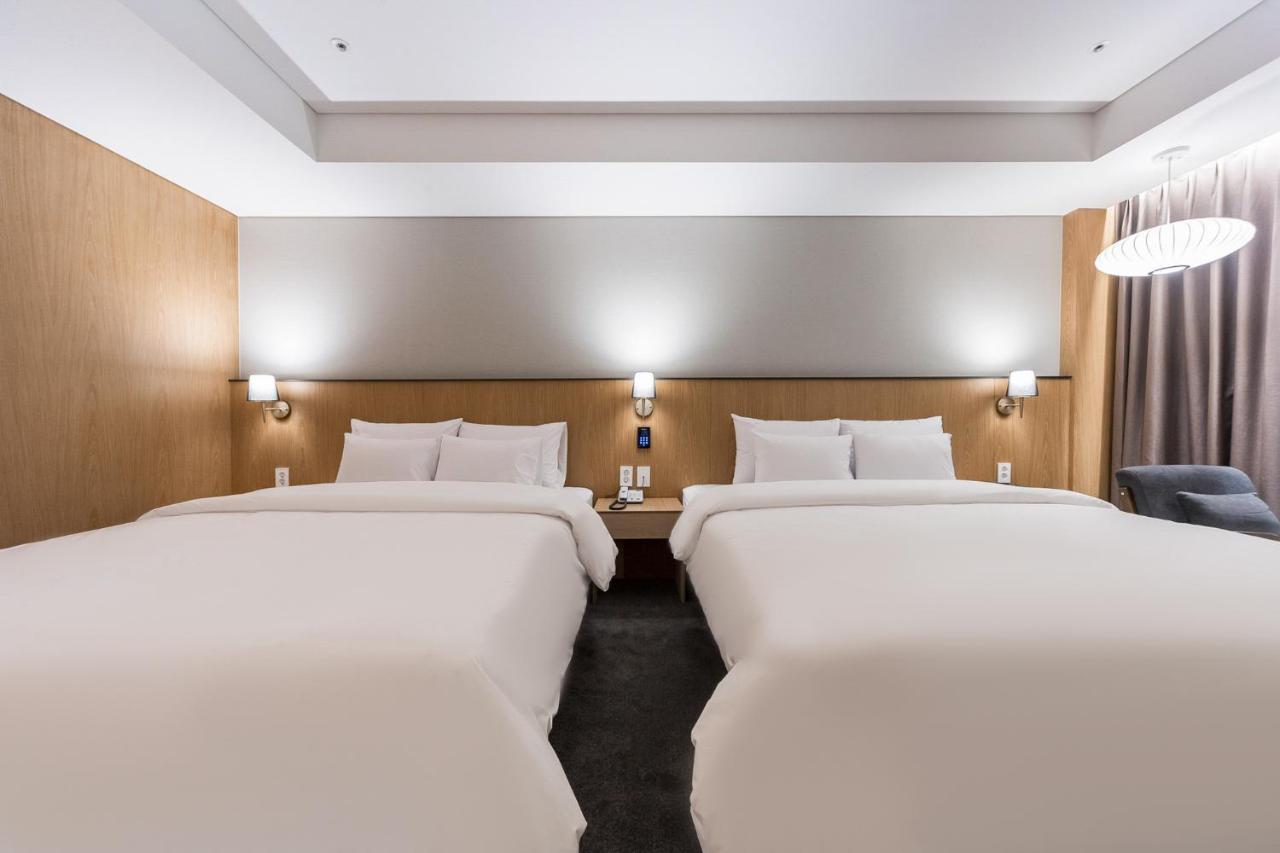 Gwangju Hound Hotel Кванджу Экстерьер фото